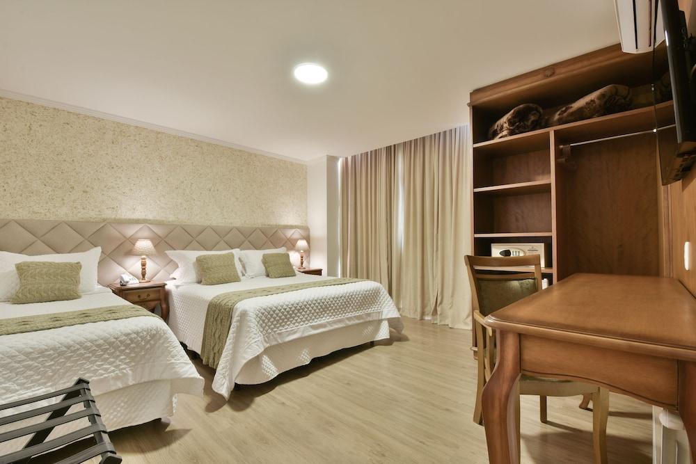 Micheline Hotel Tricot - Ao Lado Da Rua Coberta グラマド エクステリア 写真